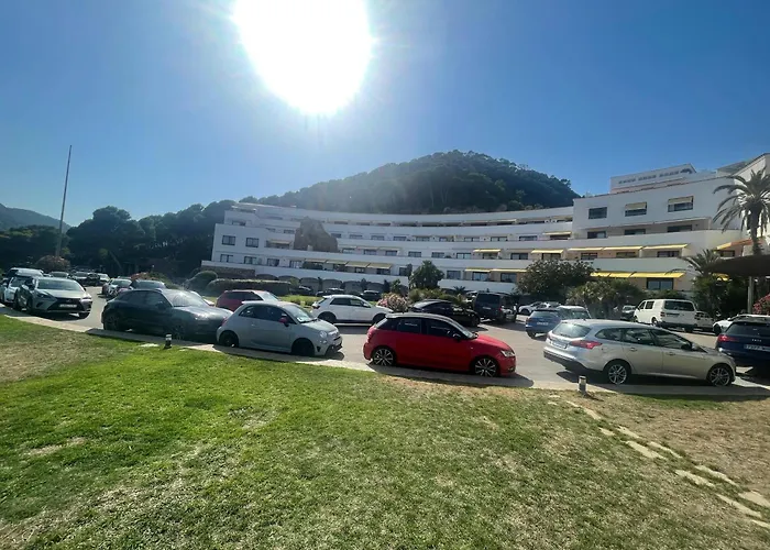 El 66 De Cap Sa Sal 베구르